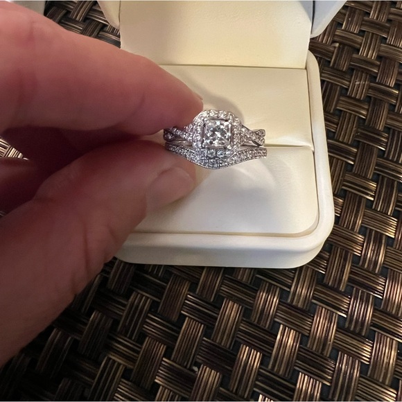 Diamond Engagement and Wedding Ring Set